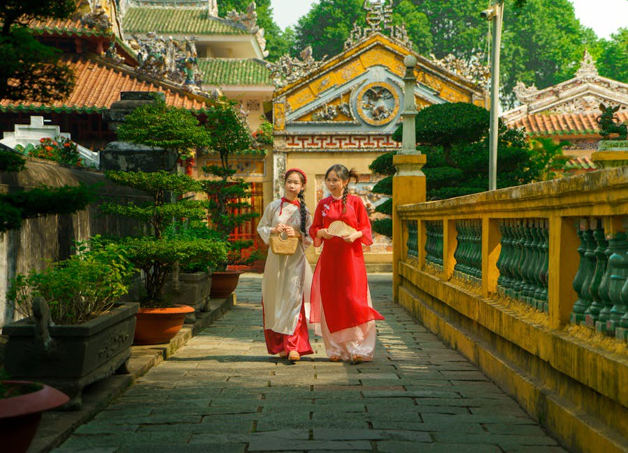 Vì sao trang phục tham quan nhà máy cần được chuẩn hóa