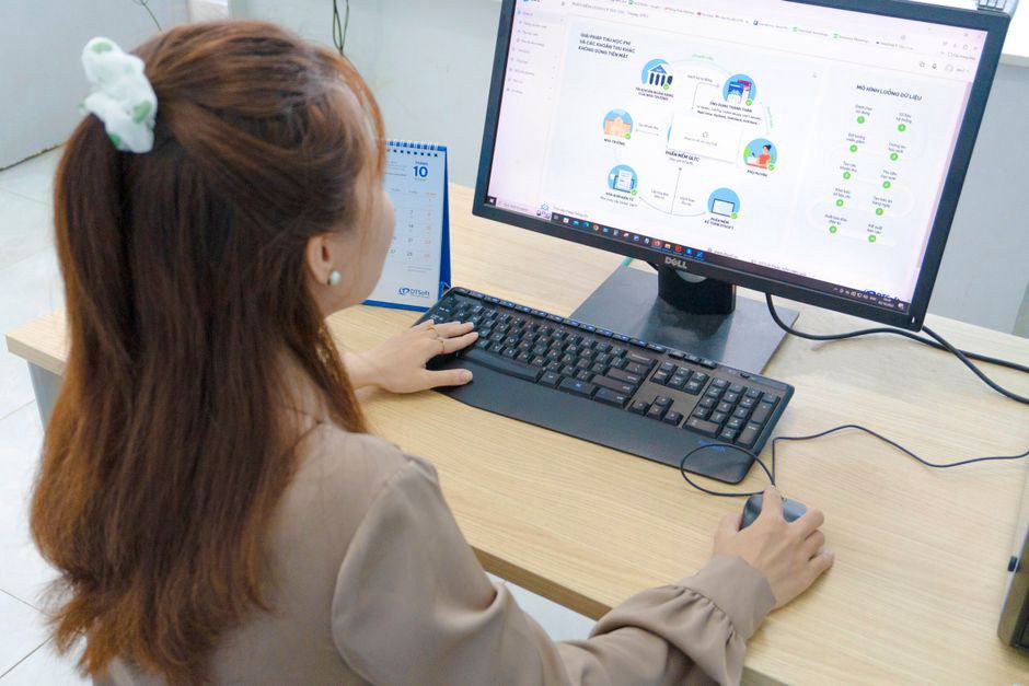 Ghế lãnh đạo trong khu quản lý kỹ thuật